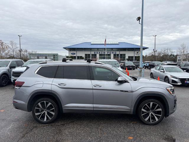 Used 2024 Volkswagen Atlas SEL Premium R-Line image 6