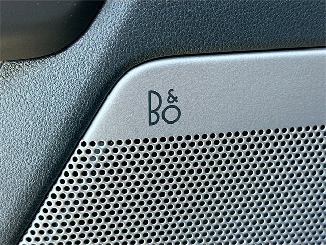 Certified 2025 Ford F150 Lariat w/ Equipment Group 501A Mid image 19