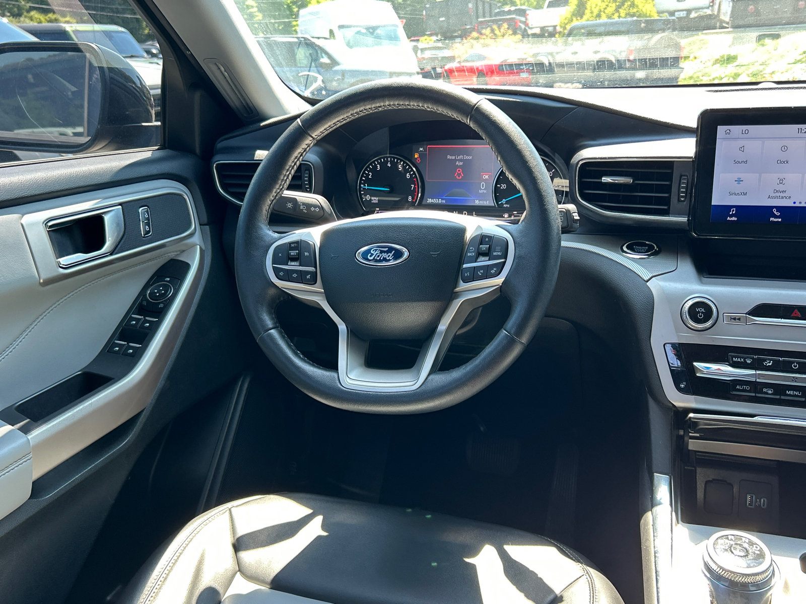 Certified 2023 Ford Explorer XLT w/ Equipment Group 202A AWD/4WD image 24