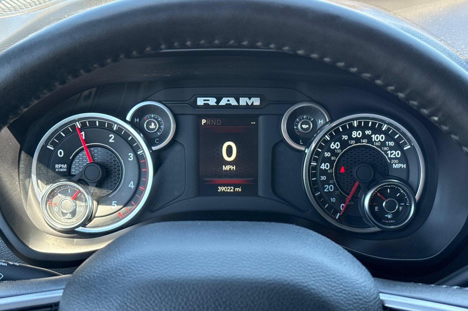 Used 2024 RAM 3500 Big Horn AWD/4WD image 24