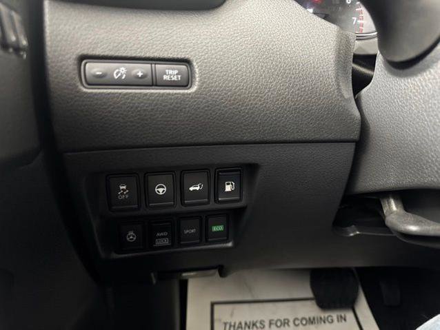 Used 2020 Nissan Rogue SV w/ Premium Package AWD/4WD image 19