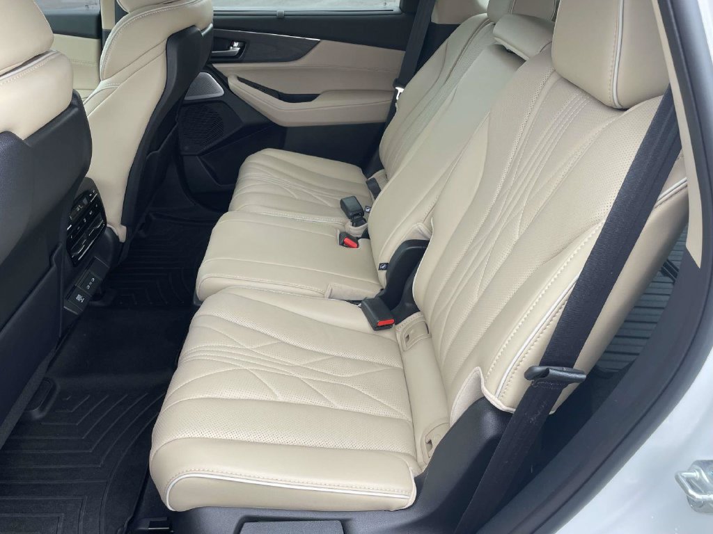 Used 2026 Acura MDX w/ Advance Package AWD/4WD image 12