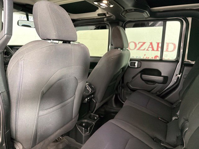 Used 2023 Jeep Gladiator Sport AWD/4WD image 28