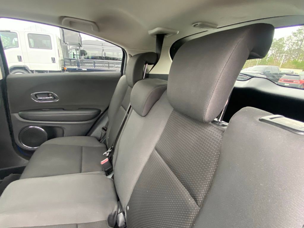 Used 2022 Honda HR-V EX image 23
