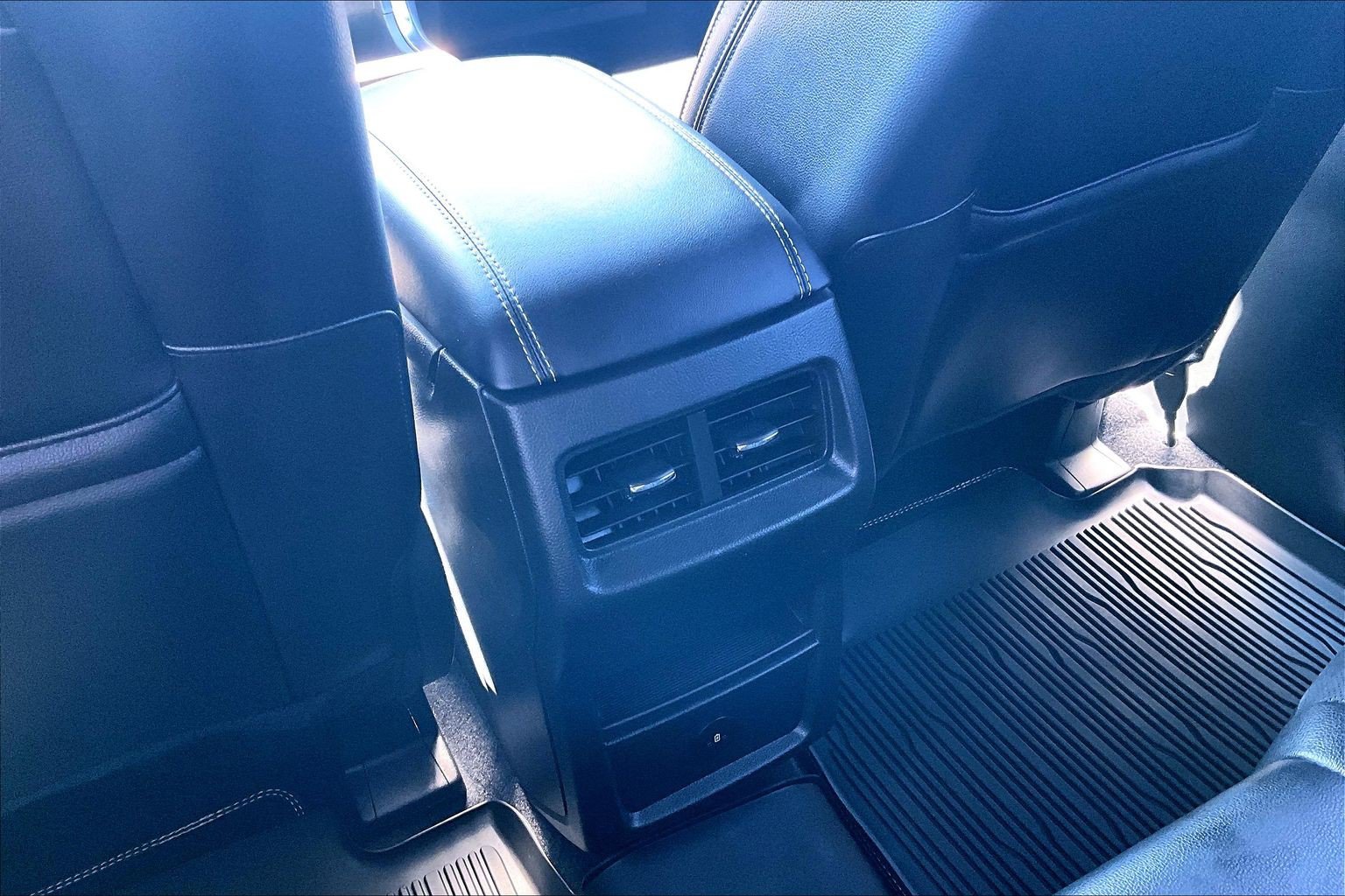 Certified 2023 Ford Edge ST AWD/4WD image 10