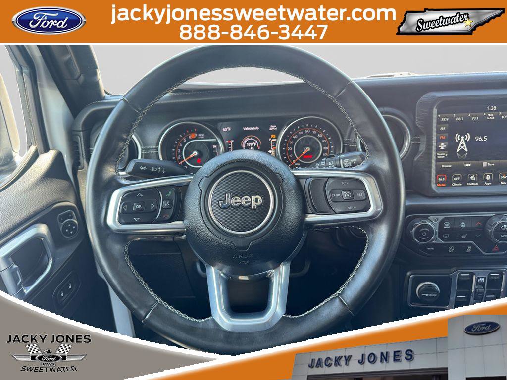 Used 2021 Jeep Wrangler Unlimited Sahara AWD/4WD image 11
