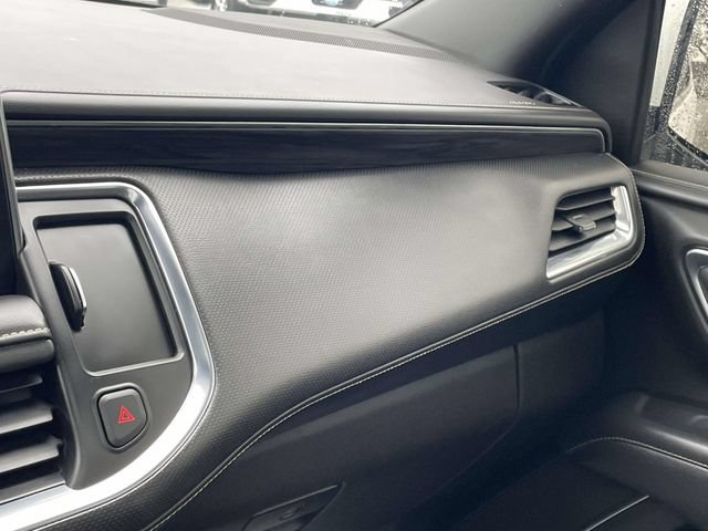Used 2023 GMC Yukon SLT w/ SLT Premium Package AWD/4WD image 34
