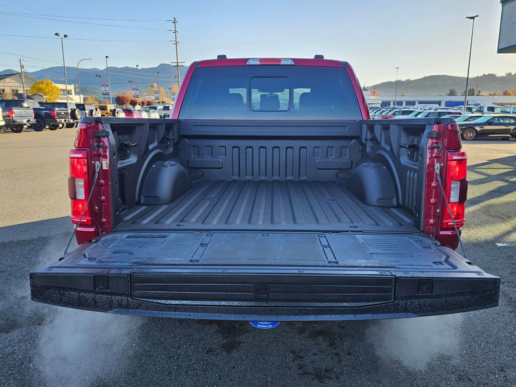 Certified 2022 Ford F150 XLT w/ Equipment Group 302A High image 8