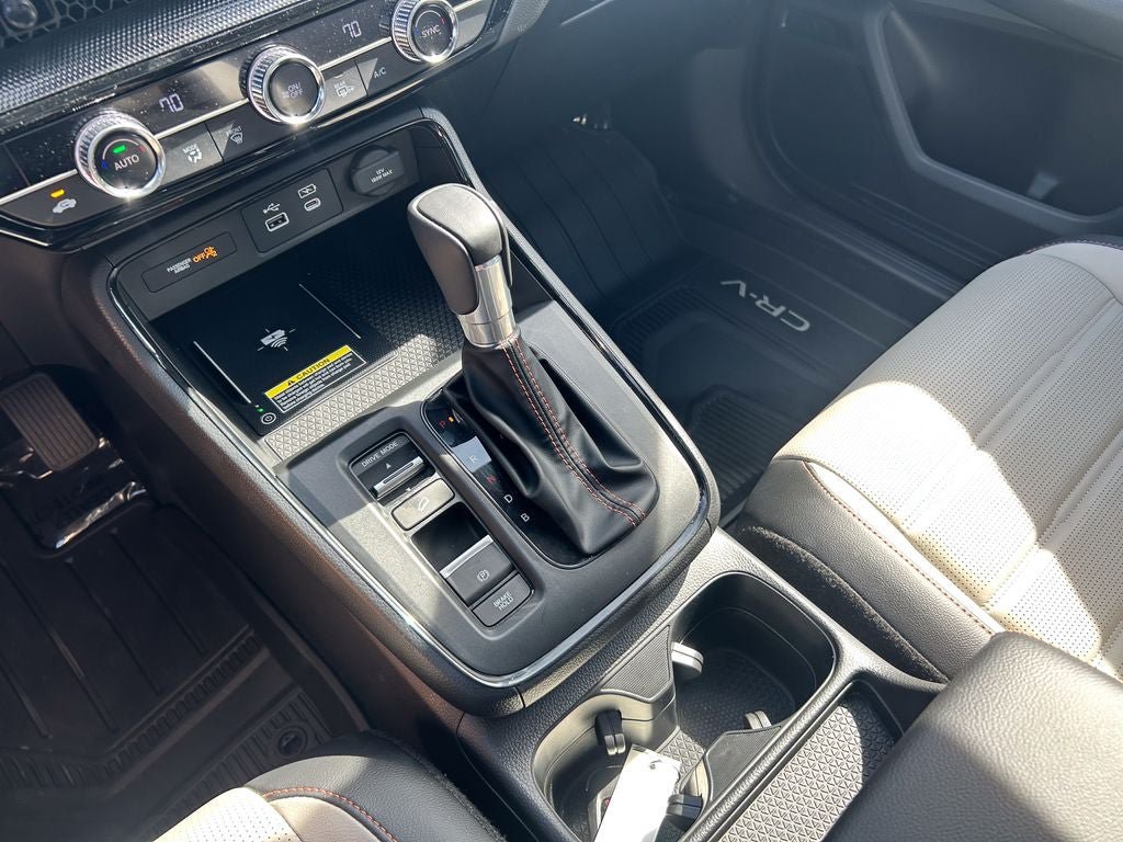 Used 2025 Honda CR-V Sport Touring image 29