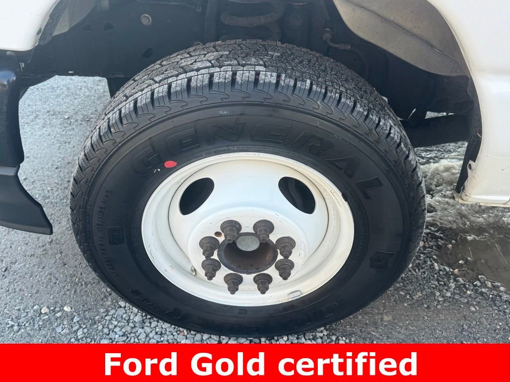 Certified 2022 Ford E-350 and Econoline 350 Super Duty w/ Power Windows & Locks Group image 11