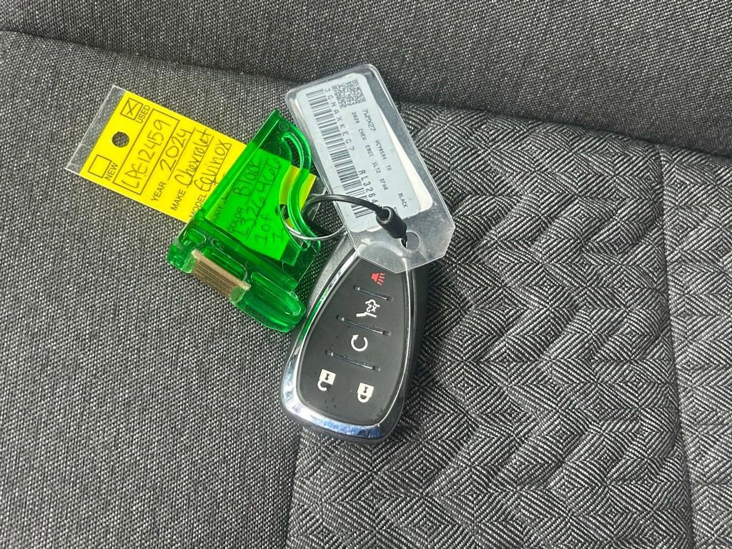 Used 2024 Chevrolet Equinox LT image 44