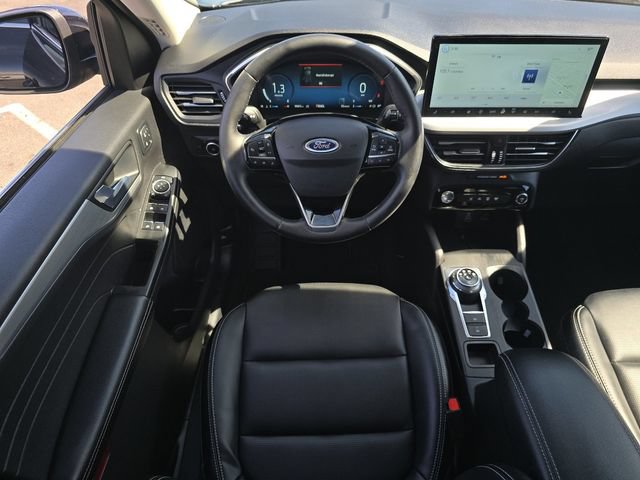 Certified 2025 Ford Escape Platinum AWD/4WD image 26