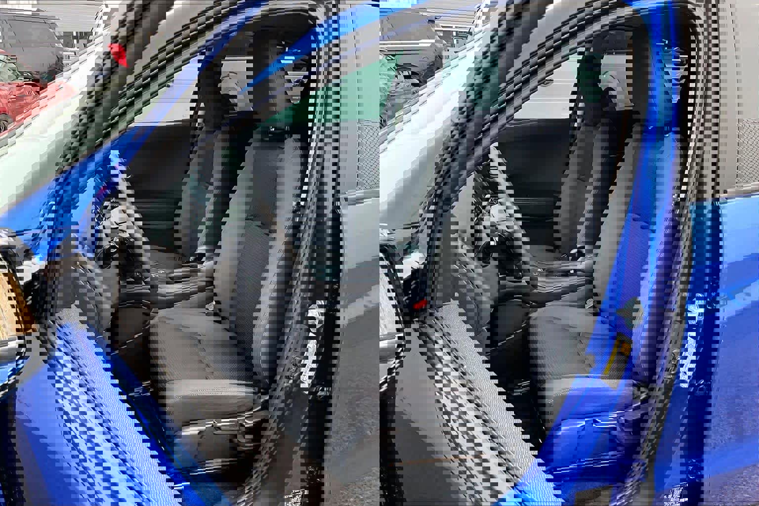 Used 2021 Honda HR-V EX image 11