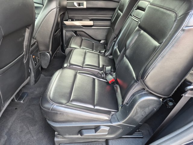 Certified 2023 Ford Explorer XLT w/ Equipment Group 202A AWD/4WD image 20