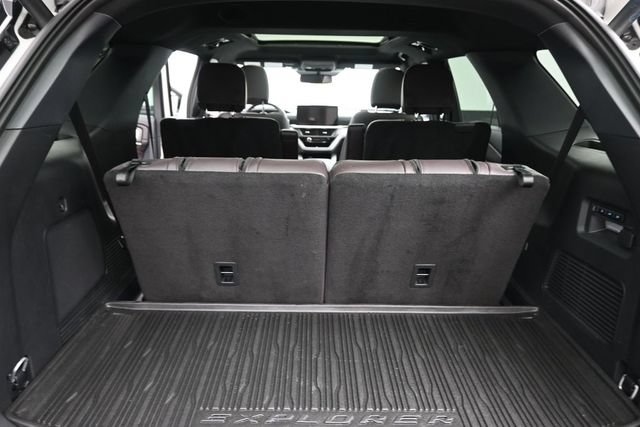 Certified 2025 Ford Explorer Platinum w/ Ultimate Package AWD/4WD image 26