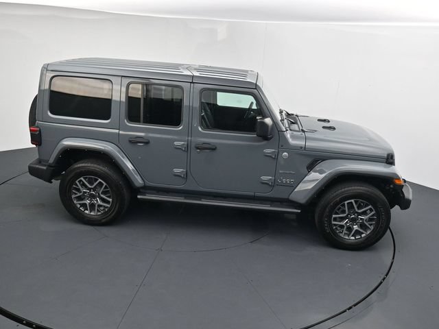 Used 2024 Jeep Wrangler Unlimited Sahara w/ Safety Group AWD/4WD image 38