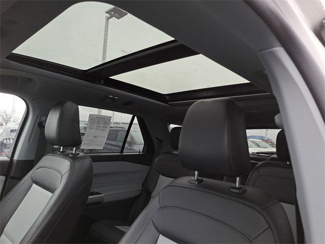 Certified 2023 Ford Explorer XLT w/ Equipment Group 202A image 22