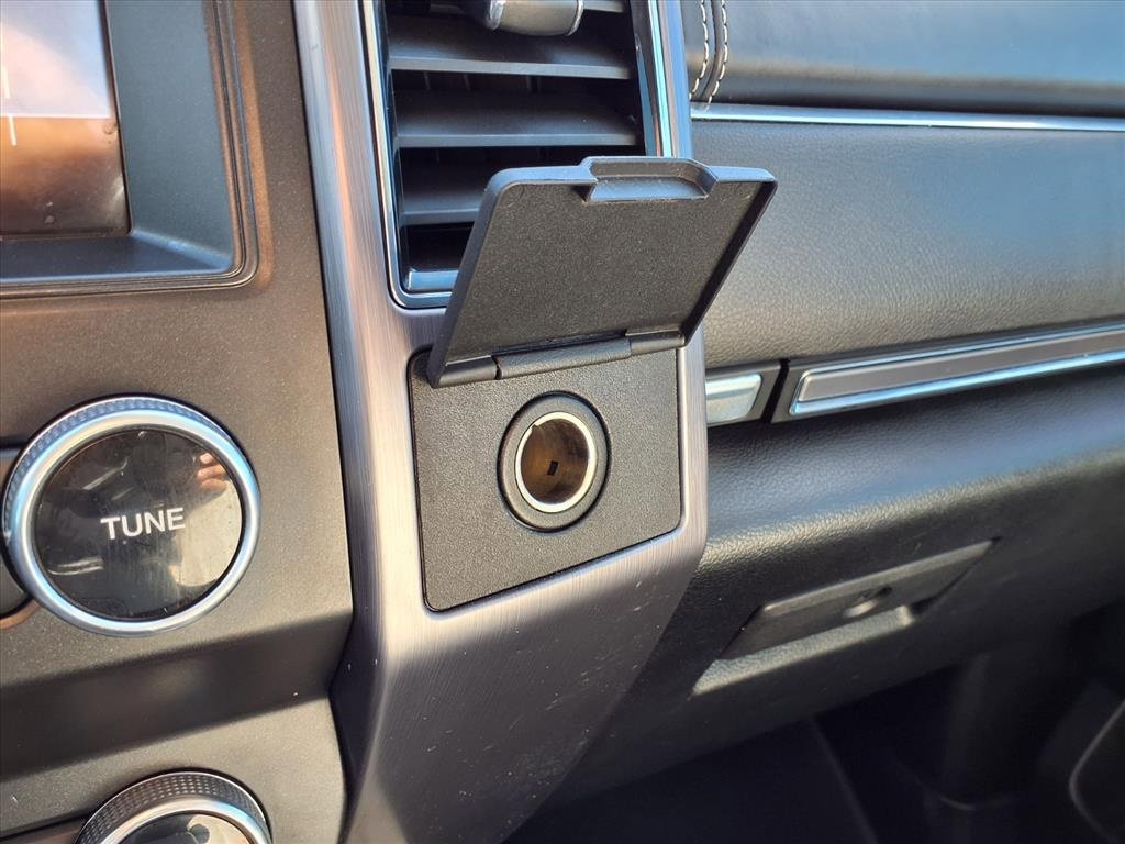 Certified 2020 Ford Expedition Platinum image 14