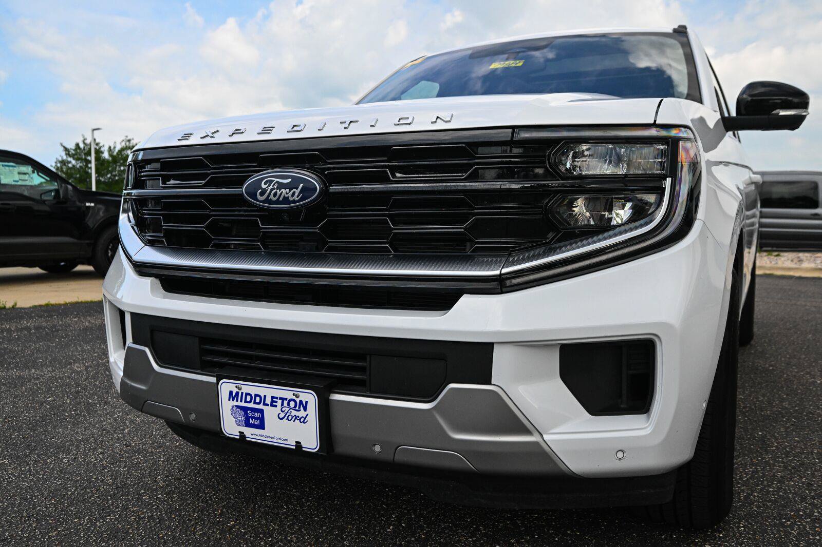 Certified 2025 Ford Expedition Max Platinum AWD/4WD image 11