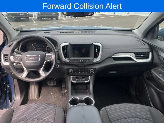 Used 2024 GMC Terrain SLE FWD image 10