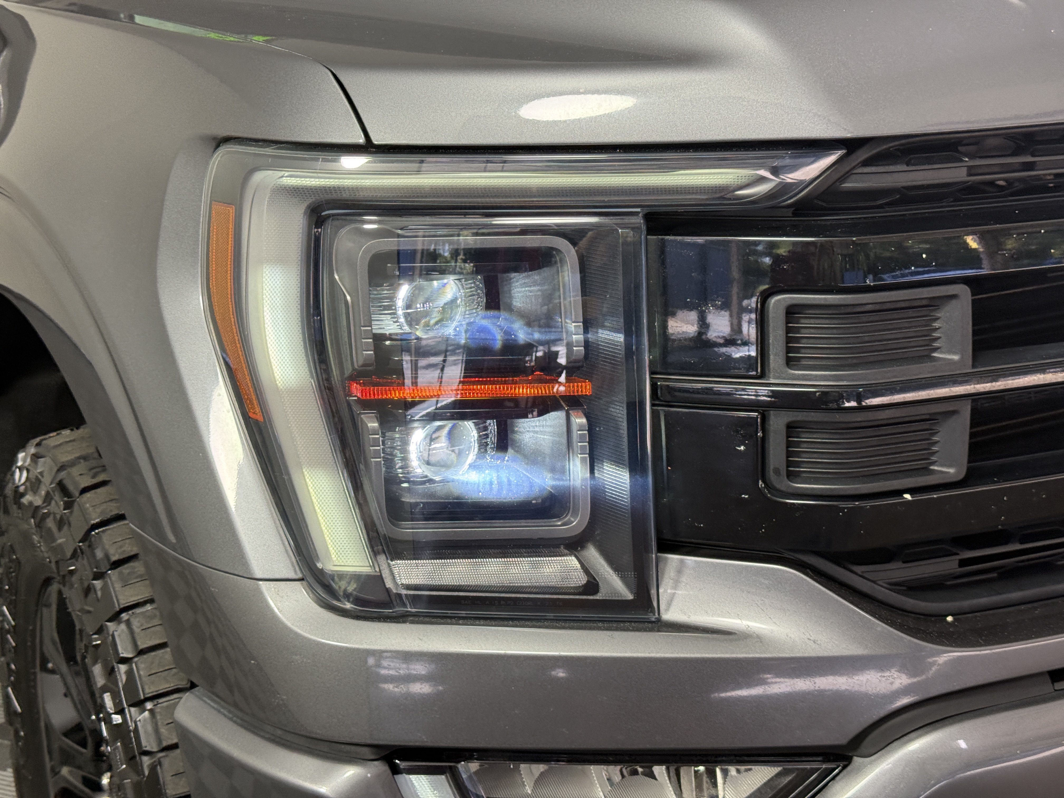 Certified 2022 Ford F150 Lariat w/ Equipment Group 502A High AWD/4WD image 7