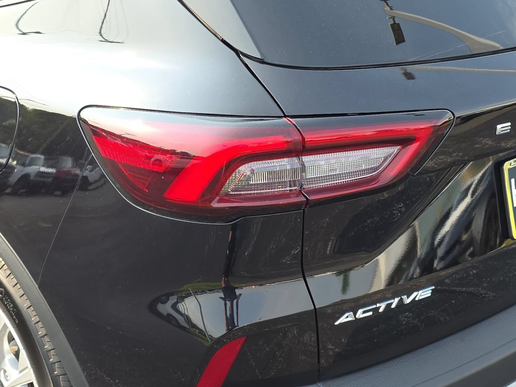 Certified 2023 Ford Escape Active FWD image 30
