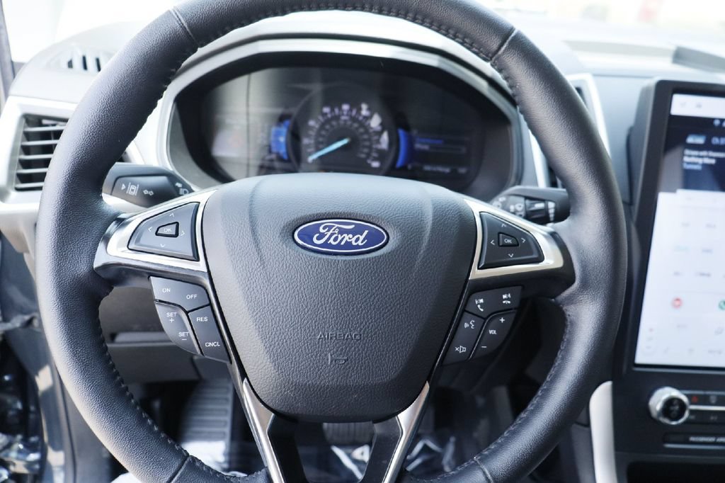 Certified 2023 Ford Edge SEL w/ Sport Appearance Package AWD/4WD image 6