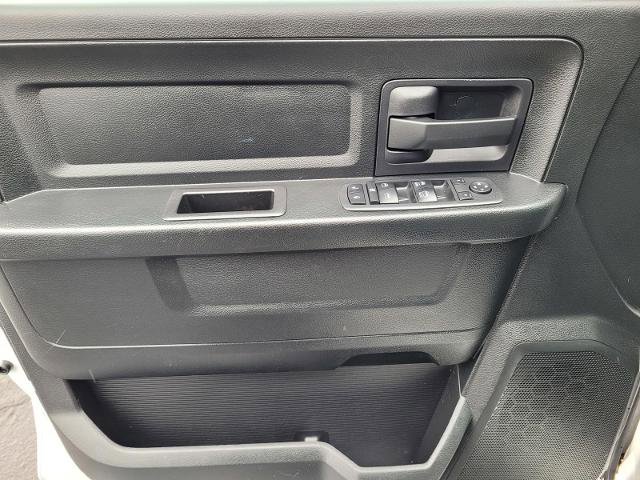 Used 2018 RAM 1500 Tradesman w/ Chrome Appearance Group image 24