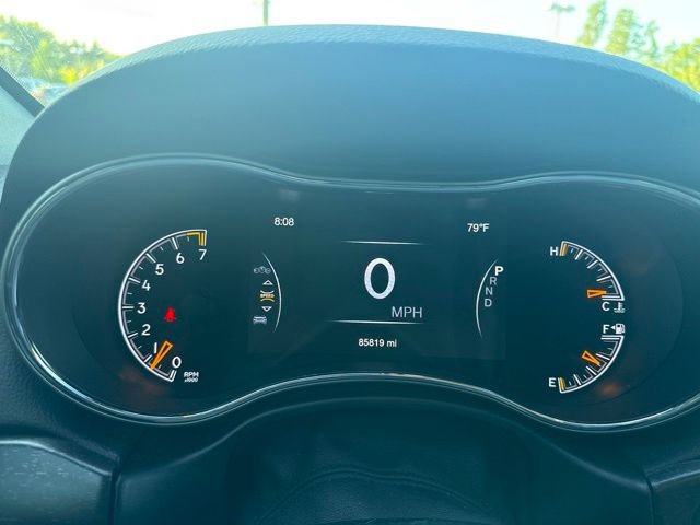 Used 2018 Jeep Grand Cherokee Limited AWD/4WD image 17