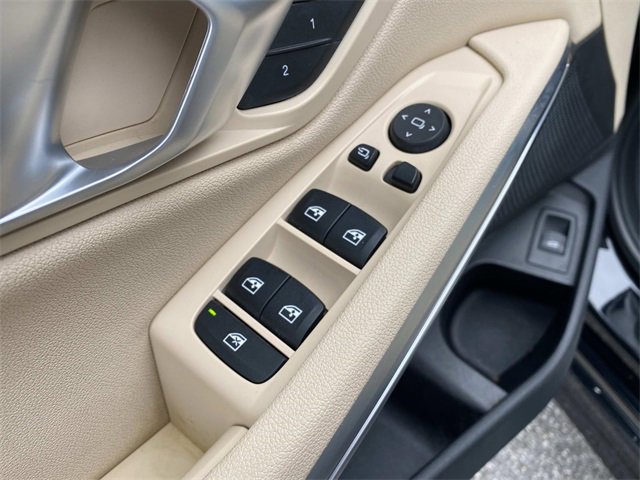 Used 2021 BMW 330i Sedan image 19