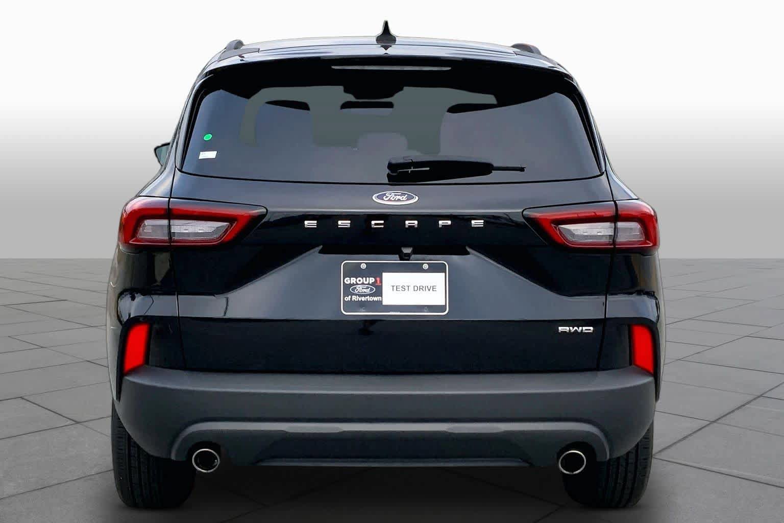 Certified 2025 Ford Escape ST-Line Select AWD/4WD image 5