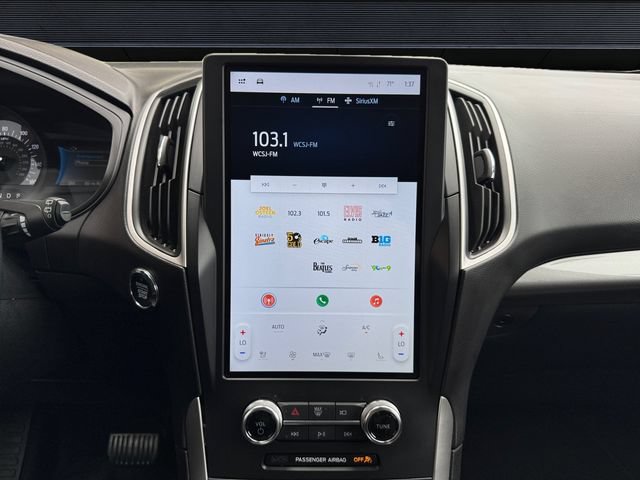 Certified 2024 Ford Edge SEL w/ Convenience Package AWD/4WD image 11