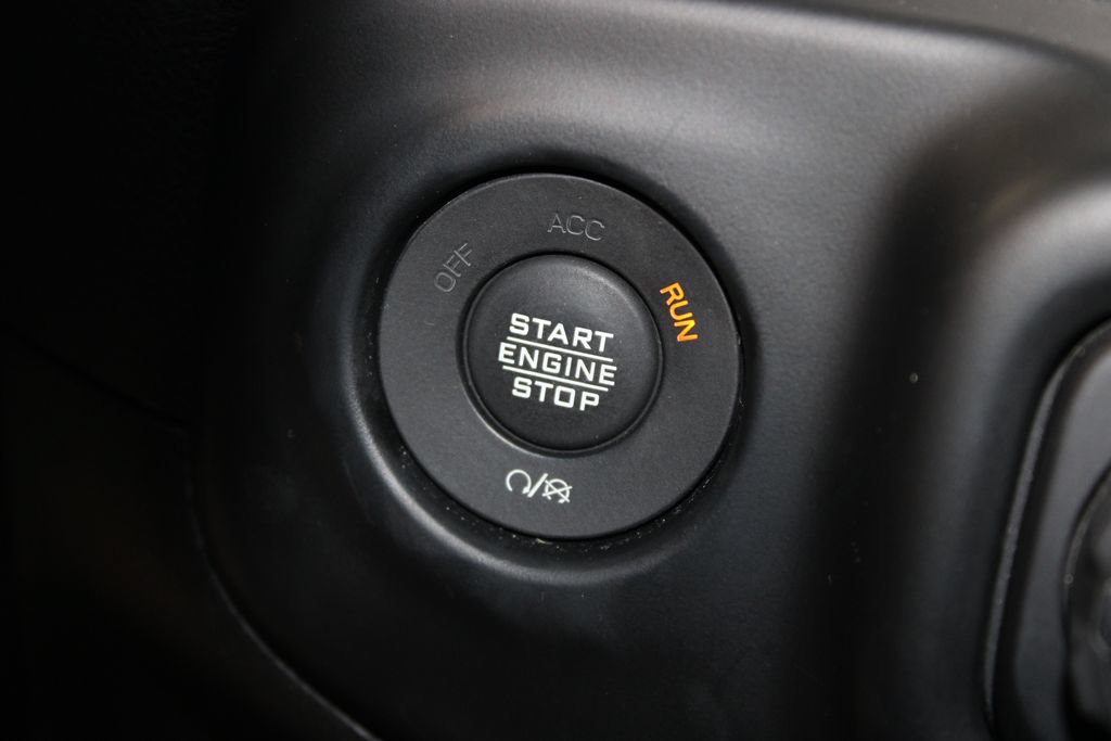 Used 2021 Jeep Wrangler Unlimited Sport AWD/4WD image 40