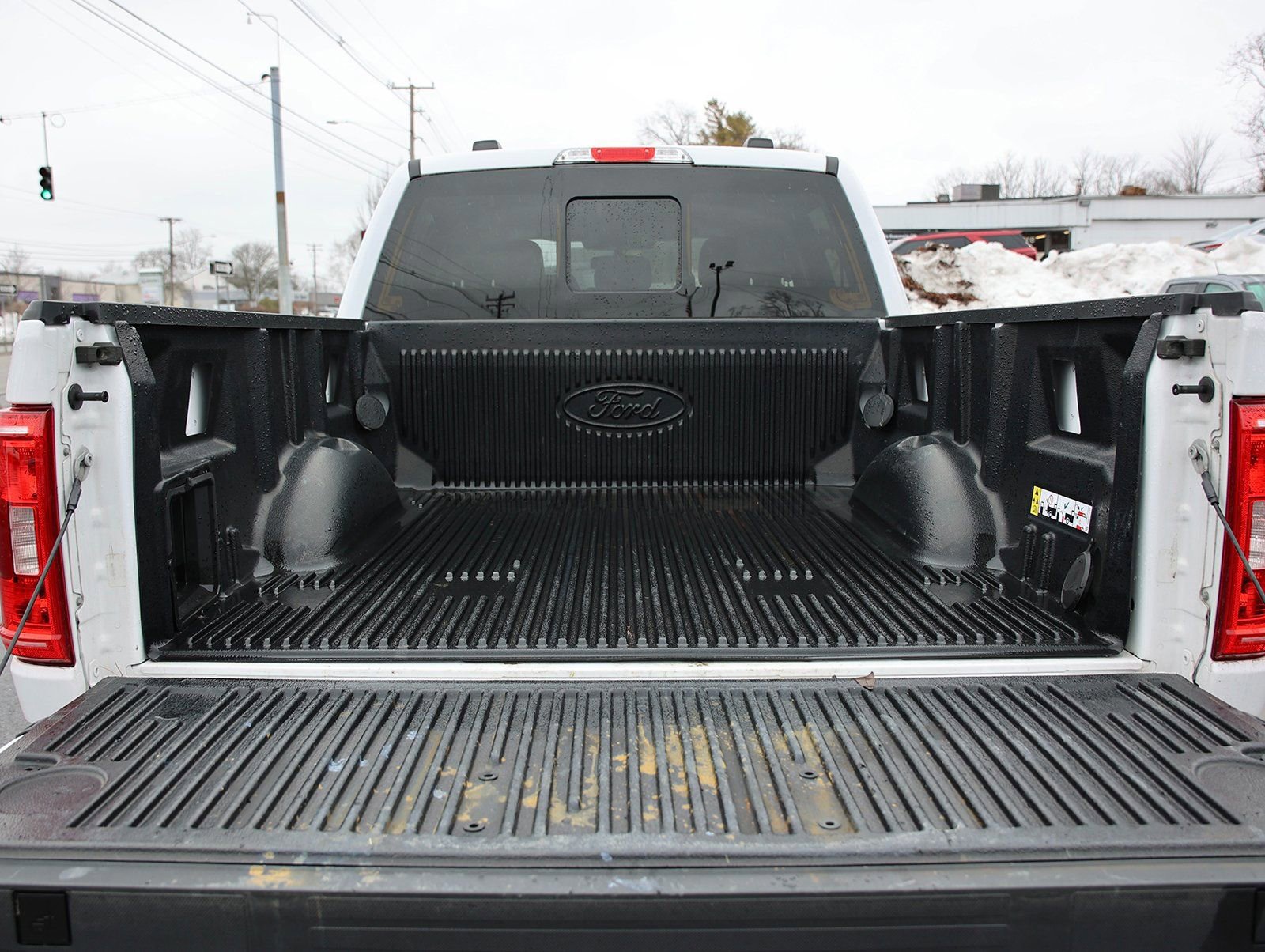 Certified 2022 Ford F150 XLT w/ Equipment Group 302A High image 15