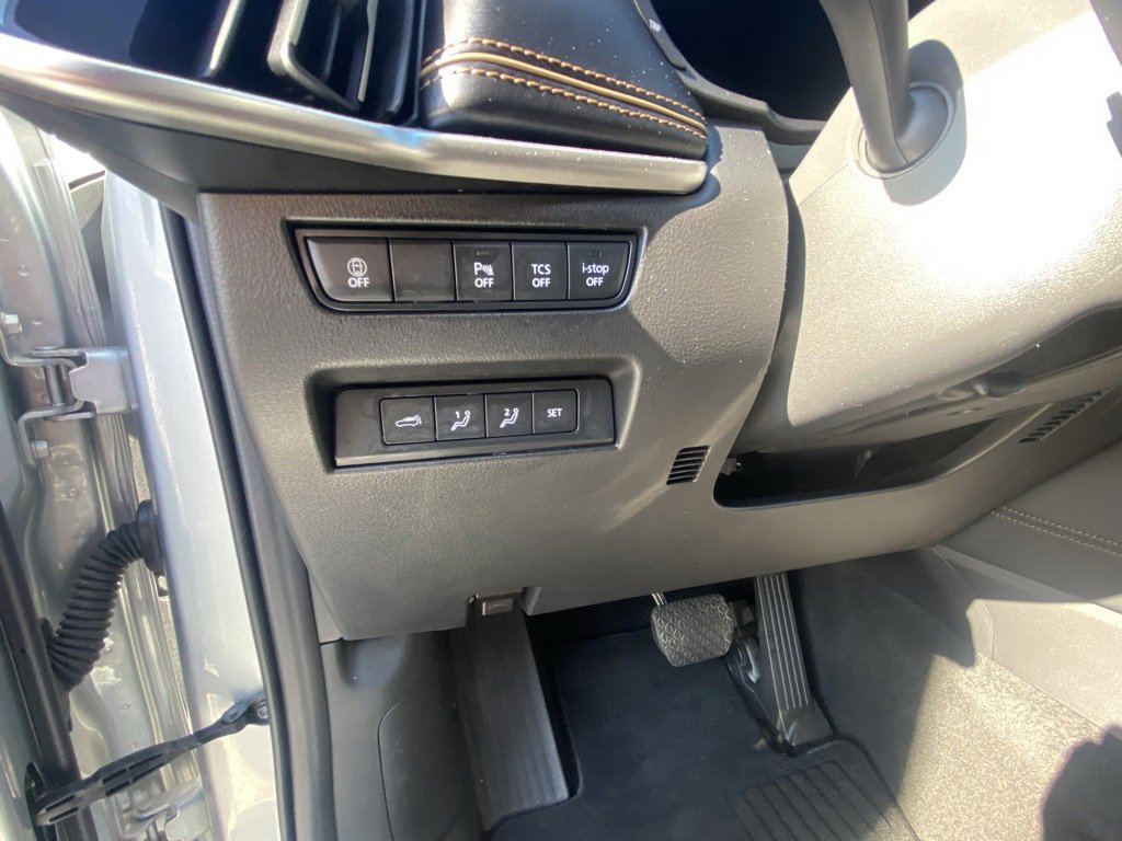 Used 2025 MAZDA CX-90 3.3 Turbo w/ Premium Plus Pkg image 12