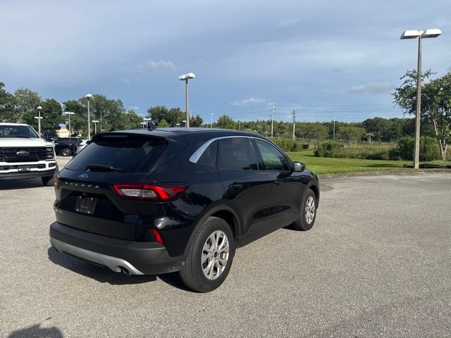 Certified 2024 Ford Escape Active FWD image 7