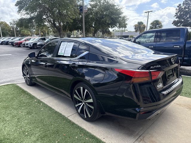 Used 2021 Nissan Altima 2.5 SR FWD image 6