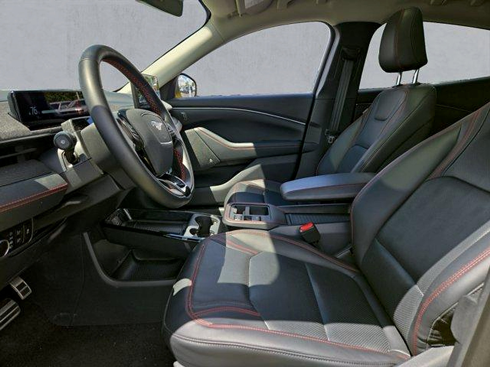 Certified 2025 Ford Mustang Mach-E Premium w/ Sport Appearance Package AWD/4WD image 11
