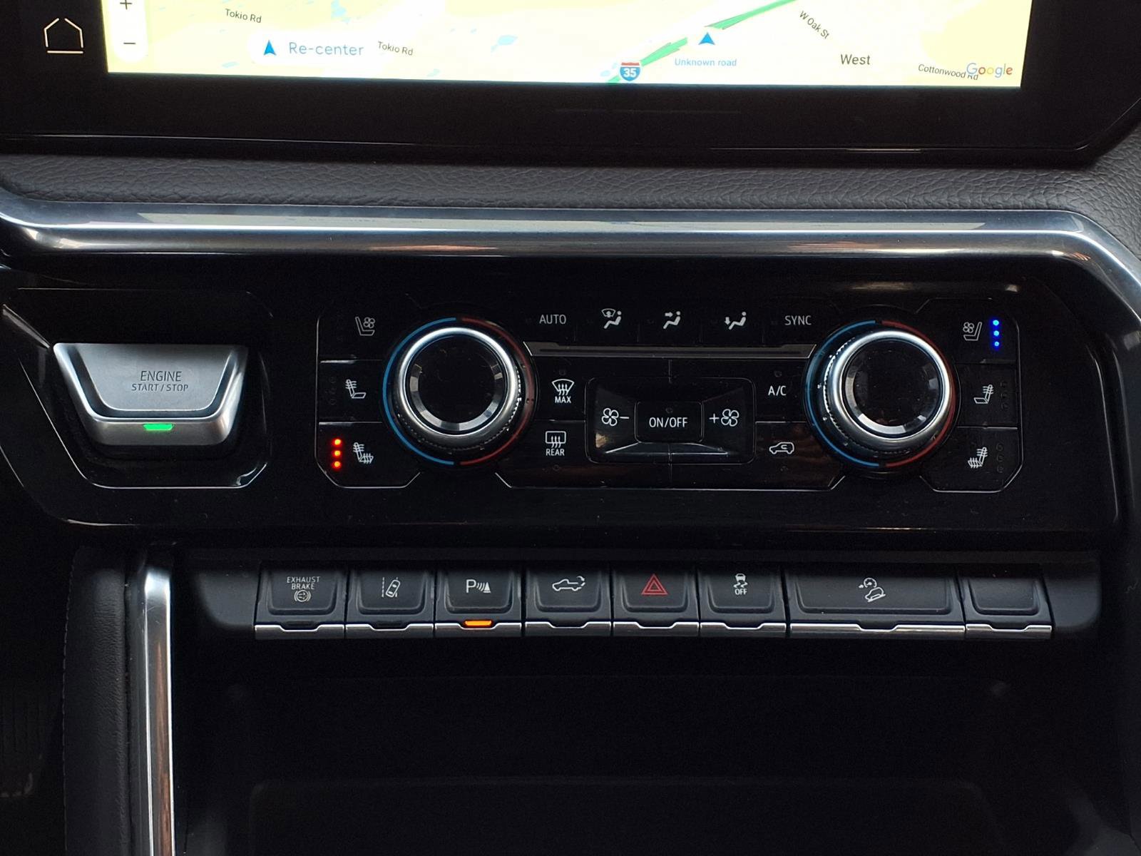 Used 2024 GMC Sierra 2500 Denali w/ Denali Reserve Package image 17