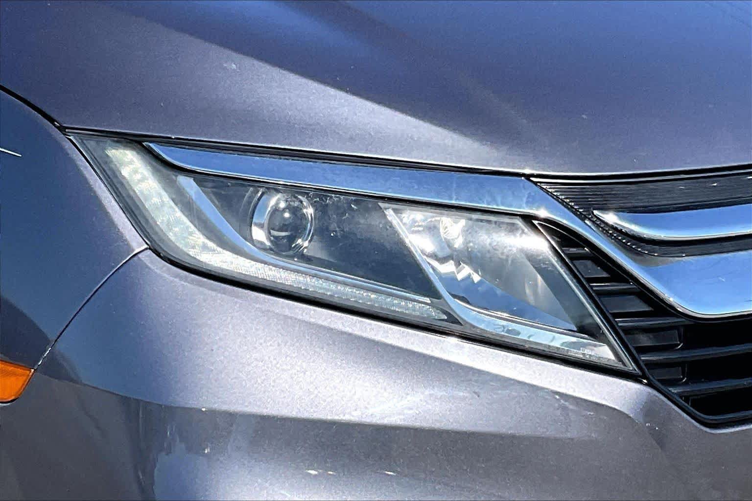 Used 2018 Honda Odyssey EX-L image 26