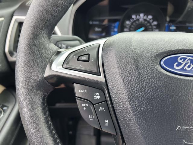 Certified 2024 Ford Edge SEL w/ Convenience Package AWD/4WD image 17