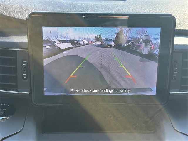 Certified 2022 Ford Explorer XLT w/ Equipment Group 202A image 23