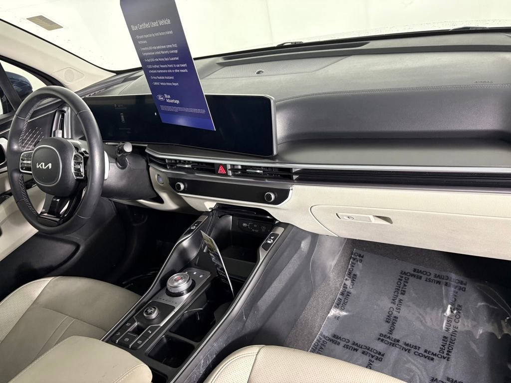 Used 2025 Kia Sorento EX image 40