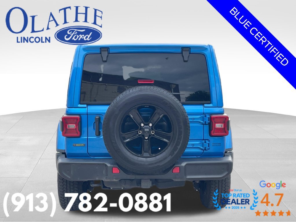 Used 2023 Jeep Wrangler Unlimited Sahara AWD/4WD image 5