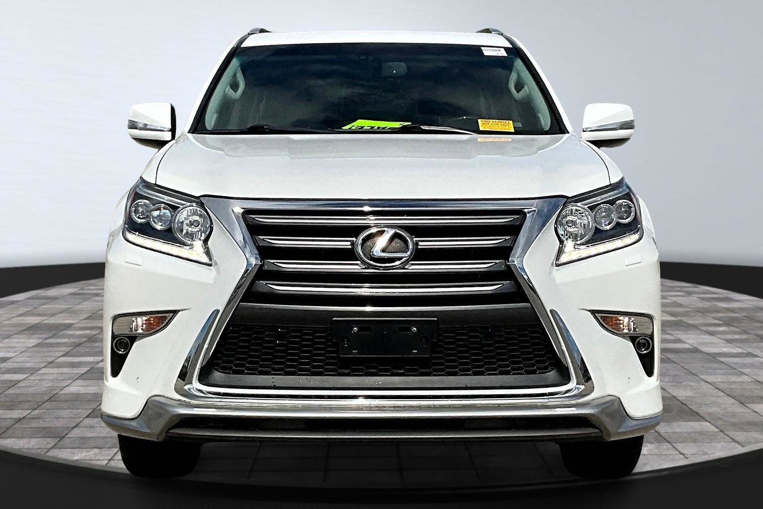 Used 2019 Lexus GX 460 Premium image 3