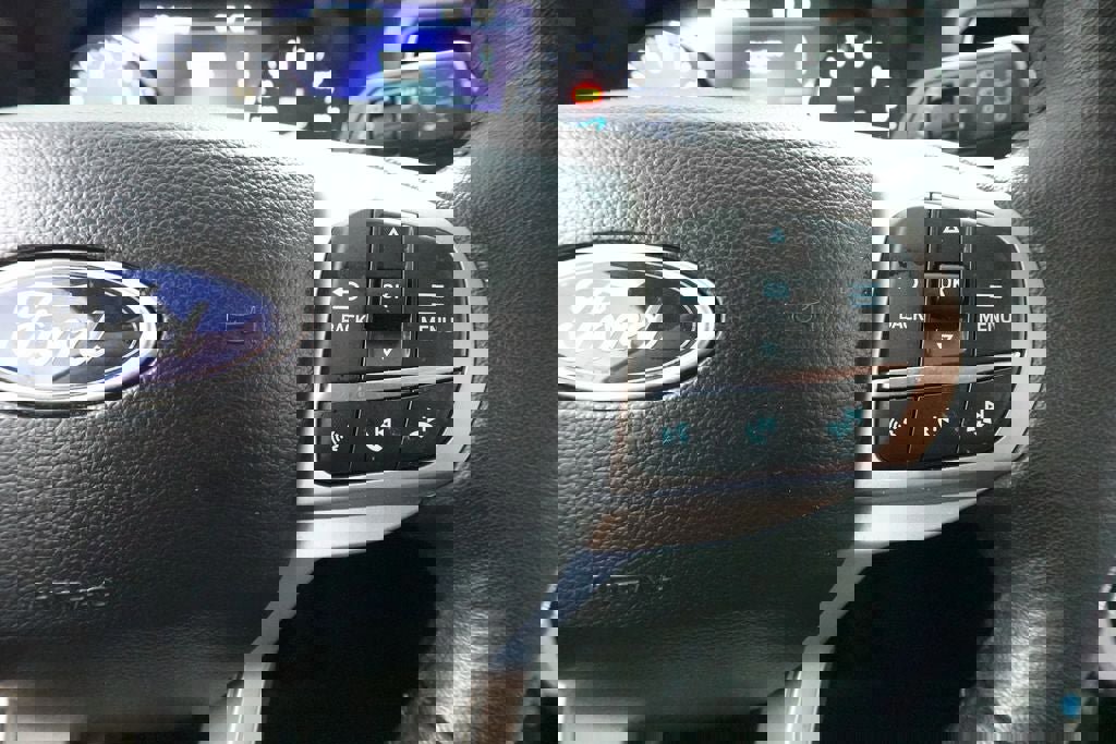 Certified 2024 Ford Explorer XLT w/ Equipment Group 202A AWD/4WD image 14