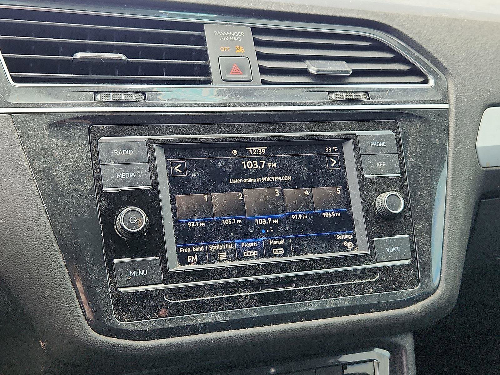 Used 2020 Volkswagen Tiguan S image 12