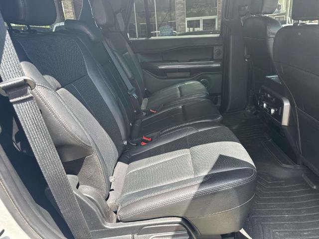 Certified 2018 Ford Expedition XLT w/ Equipment Group 202A AWD/4WD image 10