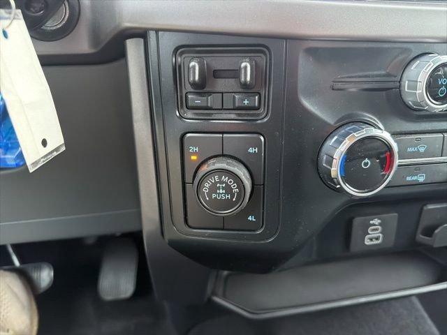 Certified 2025 Ford F150 XLT w/ Equipment Group 301A Standard image 28