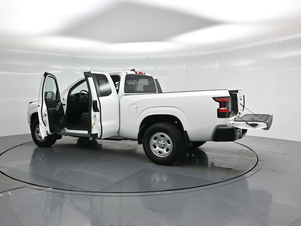 Used 2022 Nissan Frontier S w/ Technology Package image 27